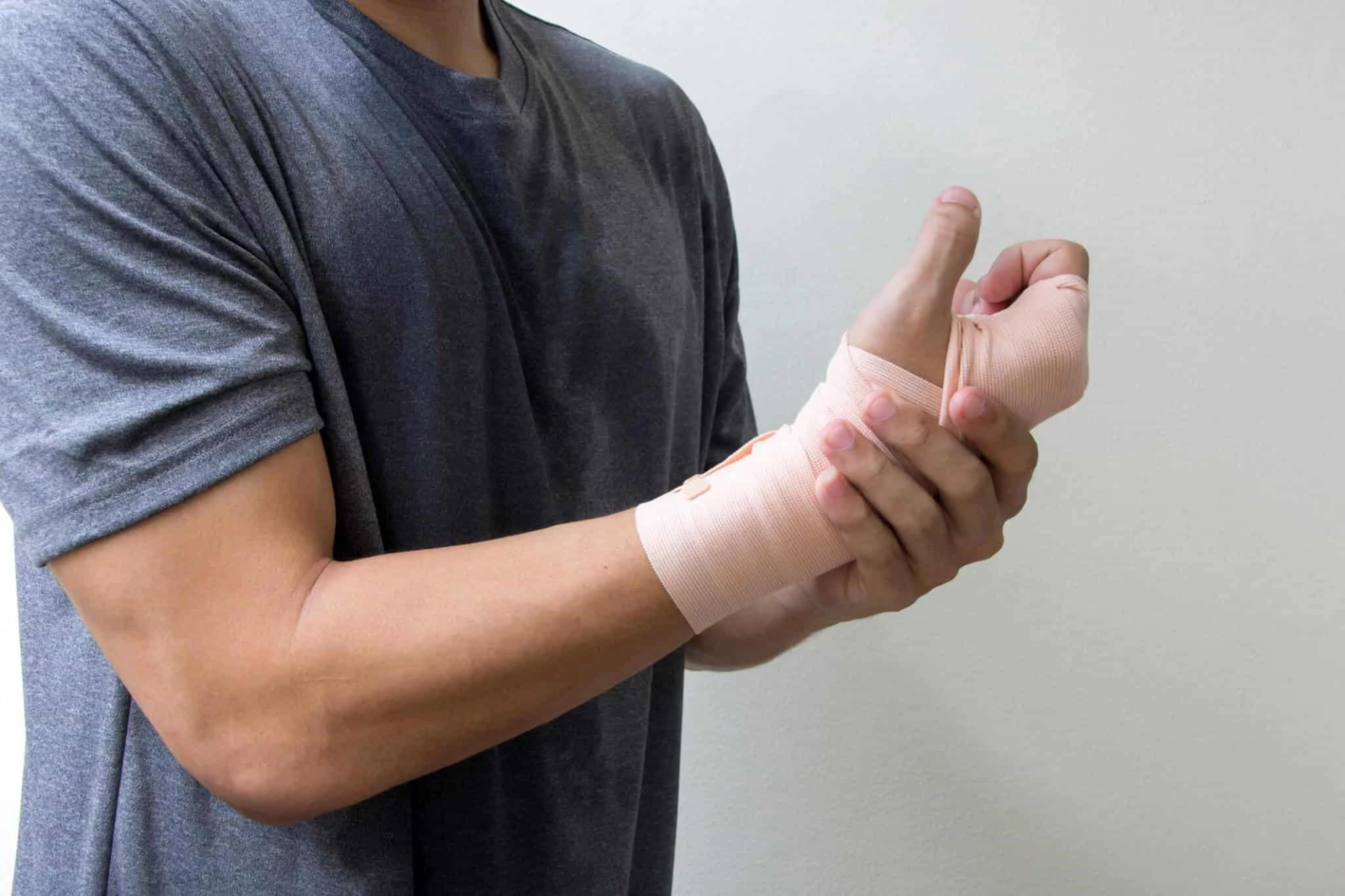 Postoperative-care-wrist-fracture