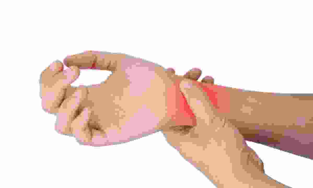 درد مچ دست چپ